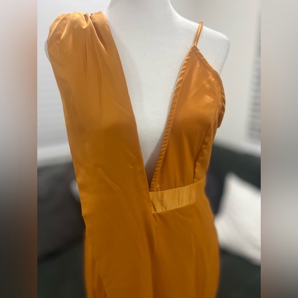 PrettyLittleThing Orange Satin Wedding Dress - Picture 8 of 12
